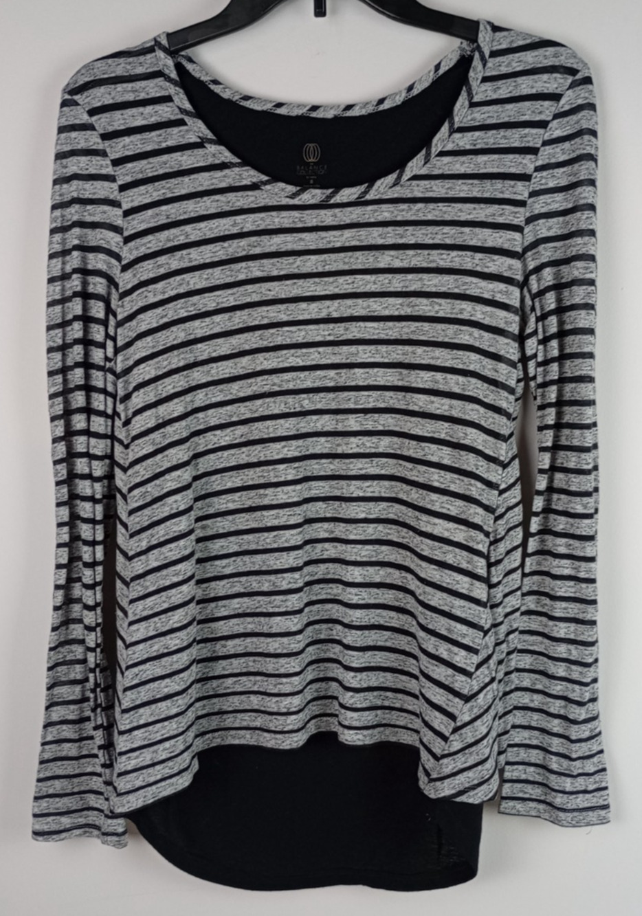 Balance Collection Women S Black Gray Striped Wrap Around Back Long Sleeve Shirt